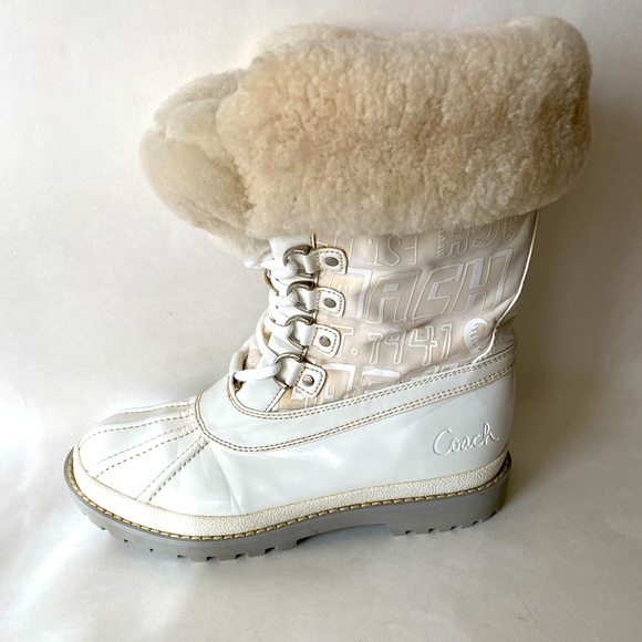 Coach Shoes | Coach Leonora White Patent Leather \u0026 Fur Lace Up Winter Snow Boot Moon Boot 7b | Color: White | Size: 7 | Bunny_Closet_13's Closet